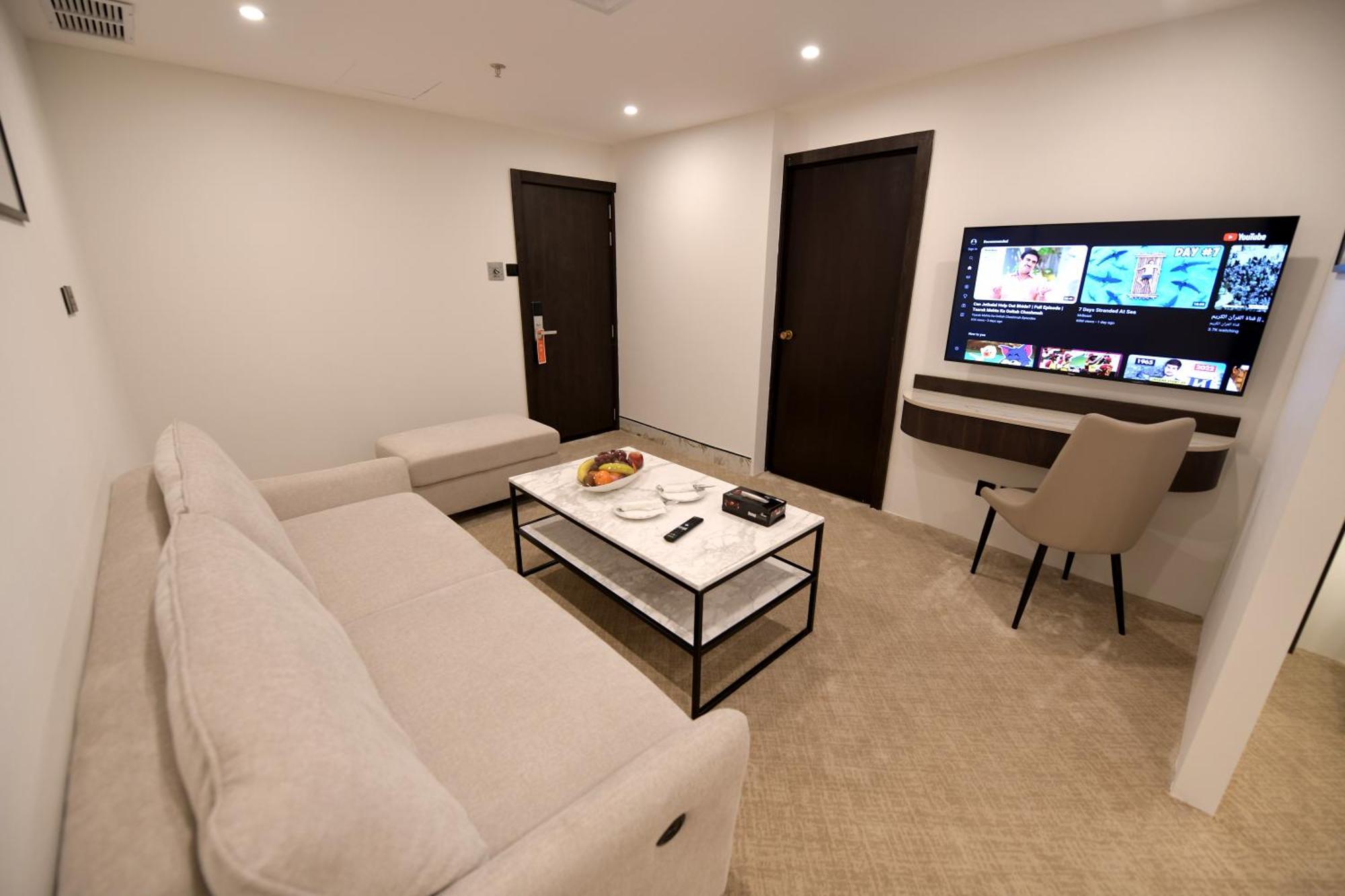 Carlton Tower Hotel Kuwait Kuveyt Dış mekan fotoğraf